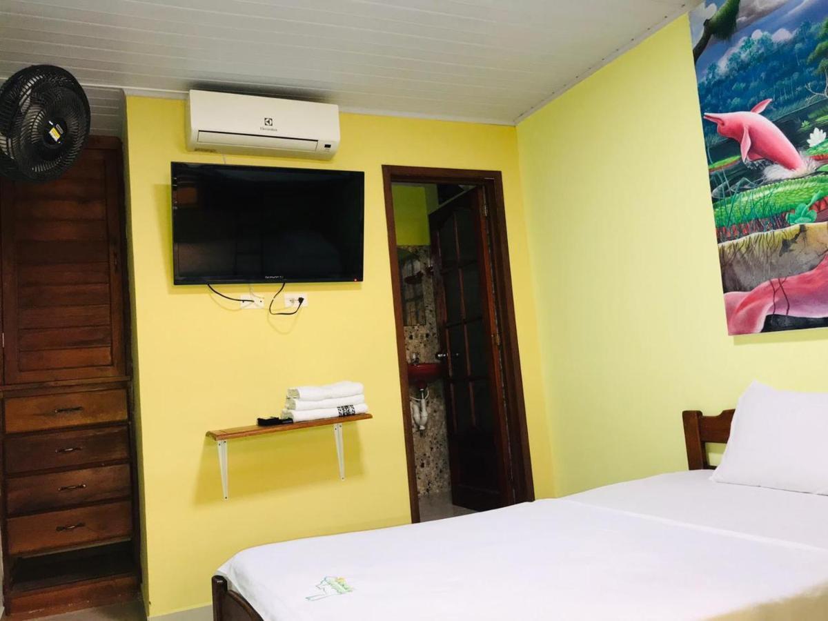 Hostal La Esperanza Leticia Exterior foto