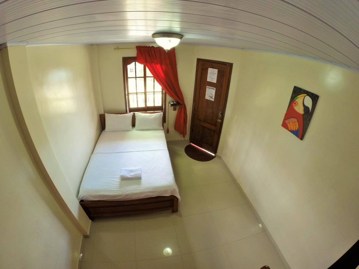Hostal La Esperanza Leticia Exterior foto
